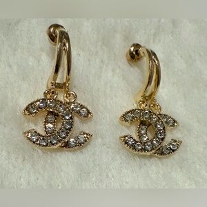 Elegant Gold Crystal Interlocking CC Dangle Earrings
